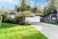 14631 17A AVENUE - thumbnail 2