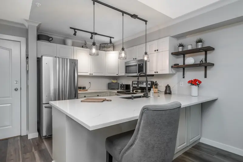 101 20896 57 AVENUE - photo 4 of 24