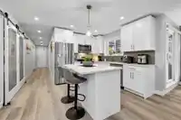105 15717 MARINE DRIVE - thumbnail 8