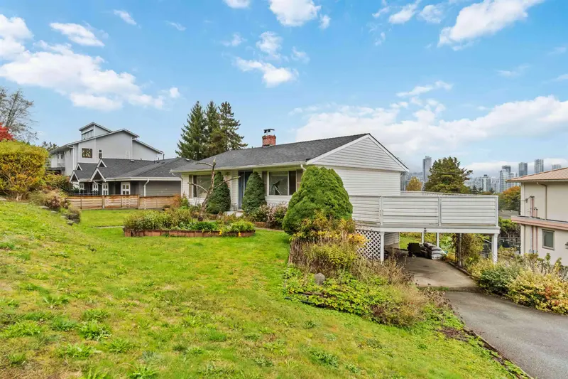 4037 NITHSDALE STREET - photo 2 of 25