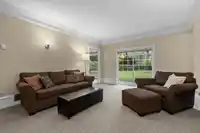 13445 19 AVENUE - thumbnail 9