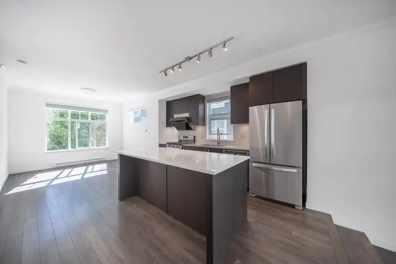67 16678 25 AVENUE - photo 4 of 24