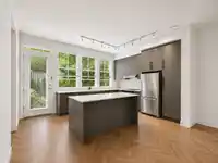 70 15898 27 AVENUE - thumbnail 5