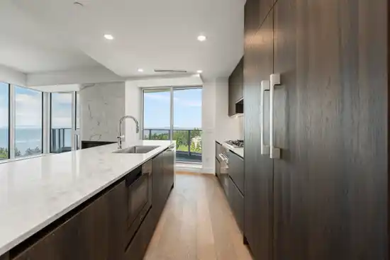 1401 1475 FOSTER STREET