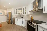 204 15367 BUENA VISTA AVENUE - thumbnail 5