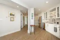204 15367 BUENA VISTA AVENUE - thumbnail 9