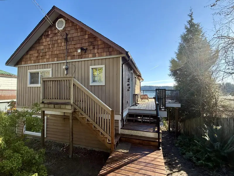 512 S FLETCHER ROAD - photo 3 of 25