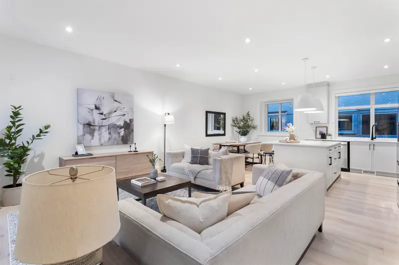 1 33586 HUGGINS AVENUE - photo 4 of 25