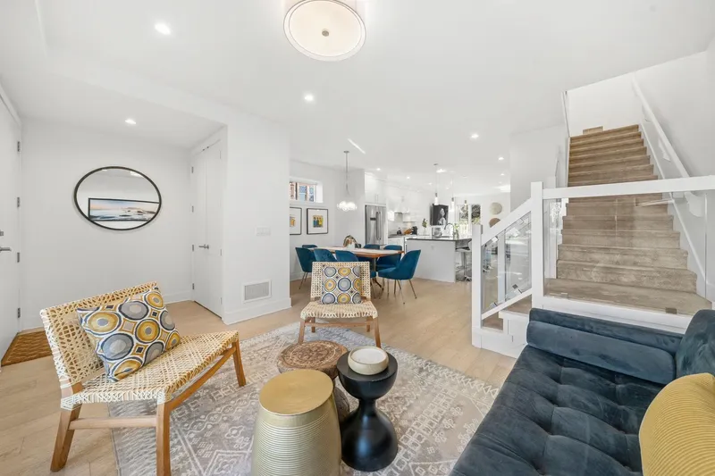 361 E 15TH STREET - photo 3 of 25