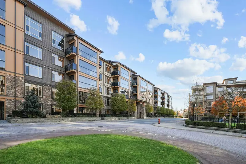 B124 8218 207A STREET - photo 3 of 25