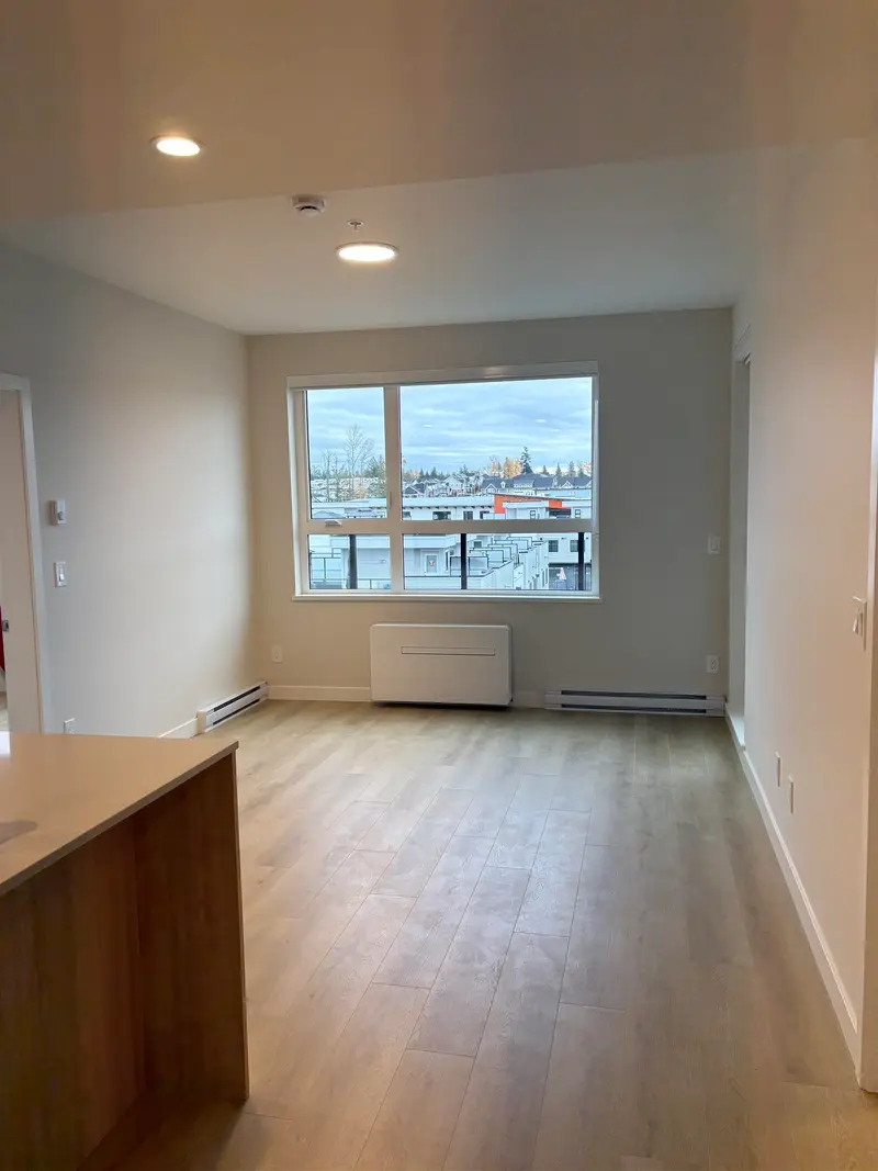 B514 20049 82 AVENUE - photo 2 of 25