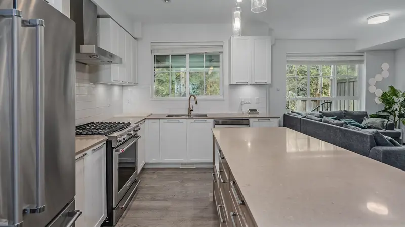 24 23539 GILKER HILL ROAD - photo 4 of 25