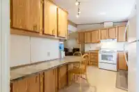 103 2062 KING GEORGE BOULEVARD - thumbnail 15