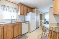 103 2062 KING GEORGE BOULEVARD - thumbnail 18