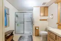 103 2062 KING GEORGE BOULEVARD - thumbnail 24