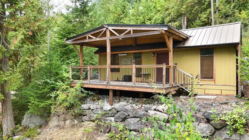 4825 SINCLAIR BAY ROAD - photo 2 of 25