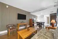 1905 15152 RUSSELL AVENUE - thumbnail 10