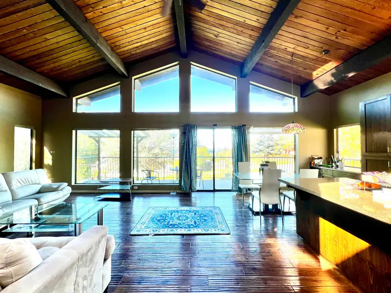 5129 CHAPMAN ROAD - photo 3 of 25