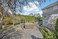 3225 164A STREET - thumbnail 12