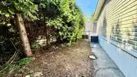 151 1840 160 STREET - thumbnail 28