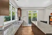 60 2729 158 STREET - thumbnail 4