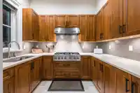 2923 WOODCREST PLACE - thumbnail 6