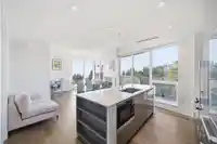 602 1500 MARTIN STREET - thumbnail 8