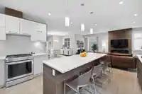 80 15677 28 AVENUE - thumbnail 6