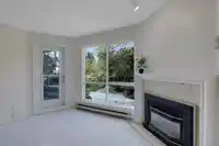 201 15875 MARINE DRIVE - thumbnail 6
