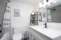 202 1381 MARTIN STREET - thumbnail 24