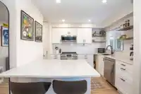 202 1381 MARTIN STREET - thumbnail 10