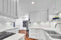 307 1440 GEORGE STREET - thumbnail 8