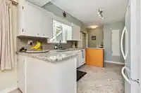 14093 MAGDALEN AVENUE - thumbnail 10