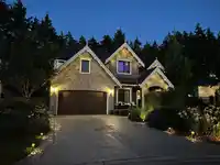 3082 162A STREET - thumbnail 2