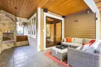 3082 162A STREET - thumbnail 31