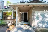 14880 17 AVENUE - thumbnail 1