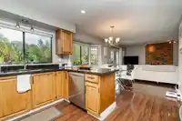 14880 17 AVENUE - thumbnail 16