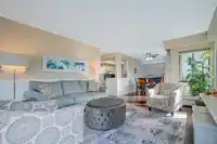 202 1319 MARTIN STREET - thumbnail 8