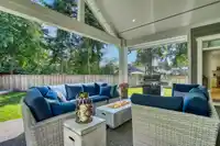 1526 129A STREET - thumbnail 35