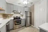212 15313 19 AVENUE - thumbnail 5