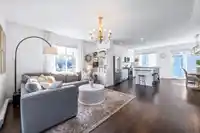 4 127 172 STREET - thumbnail 1