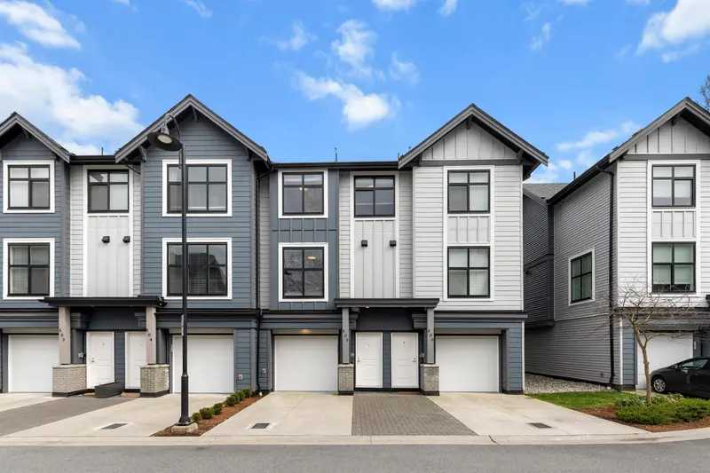 505 2267 MCKENZIE ROAD - photo 1 of 25