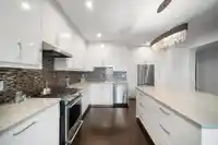 3852 156A STREET - thumbnail 22