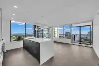 1107 1588 JOHNSTON ROAD - thumbnail 4