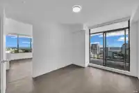 1107 1588 JOHNSTON ROAD - thumbnail 8