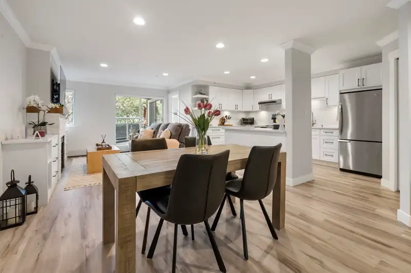 104 15213 PACIFIC AVENUE - photo 1 of 28