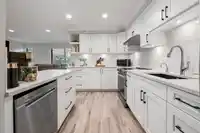 104 15213 PACIFIC AVENUE - thumbnail 12