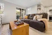 104 15213 PACIFIC AVENUE - thumbnail 6