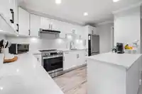 104 15213 PACIFIC AVENUE - thumbnail 8