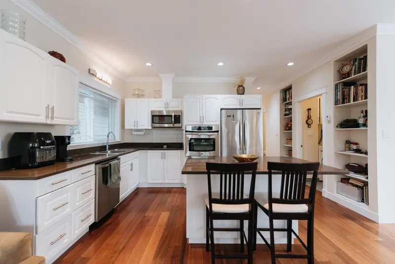 766 GERUSSI LANE - photo 4 of 19